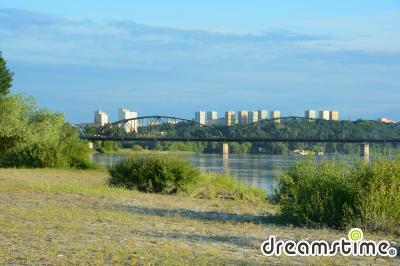 브로니슬라브 마리노브스키 다리 