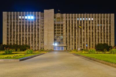 도네츠크 정부 빌딩 야경 05