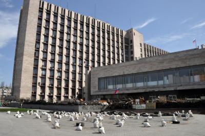도네츠크 정부 빌딩  02