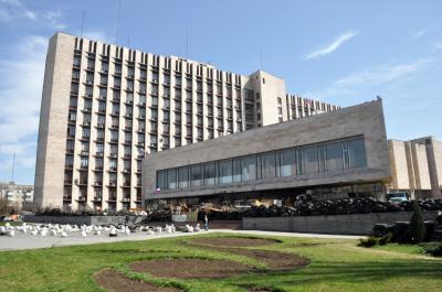 도네츠크 정부 빌딩  04