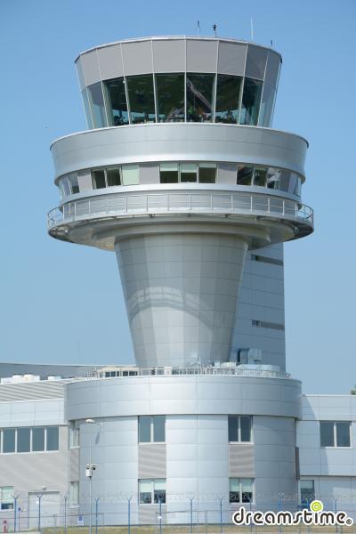 포즈난 아비카 공항 컨트롤 타워