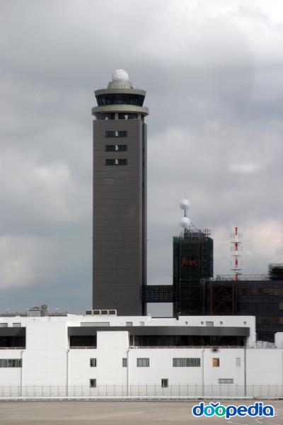 나리타국제공항 관제탑