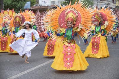 젠산 참치 축제, 퍼레이드