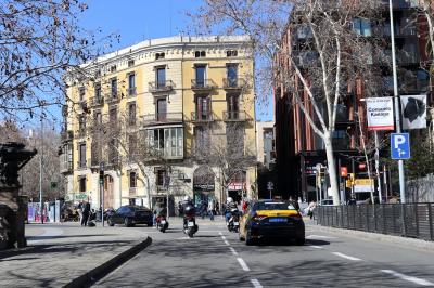 바르셀로나 시내 중심 도로 모습