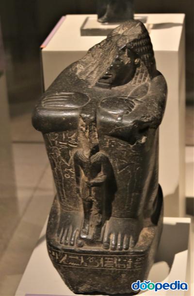 아메네모페멘의 불럭 동상,10c BC