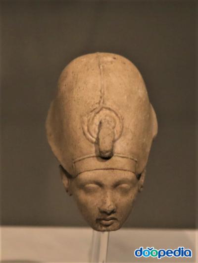 아마르나 왕의 머리, 14c BC