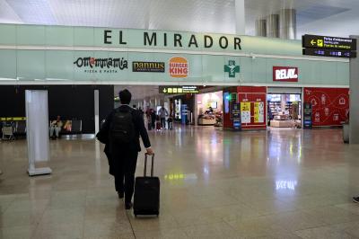 바르셀로나 엘프라트 공항, 국제 터미널 체크인구역 10