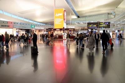 바르셀로나 엘프라트 공항, 국제 터미널 체크인구역 13
