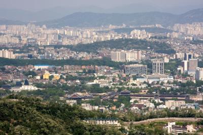 안산 무악산 동봉수대지에서 본 서울시내