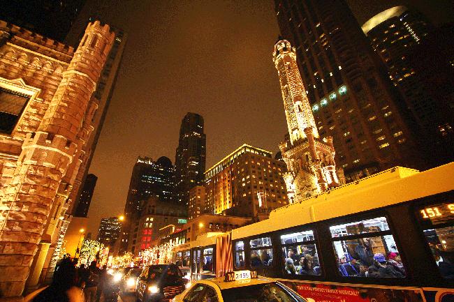 마피아의 도시 시카고, 황금빛 스카이라인.
